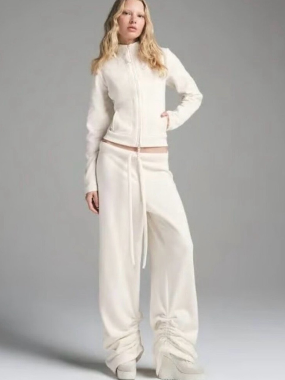 SKIMS Fleece Lounge Stacked Pant in Ecru BNWT SMALL